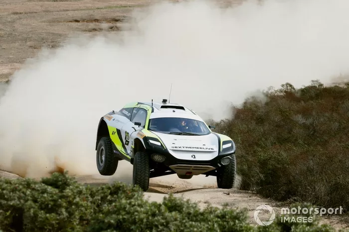 Mikaela Ahlin-Kottulinsky, Kevin Hansen, JBXE Extreme-E Team
