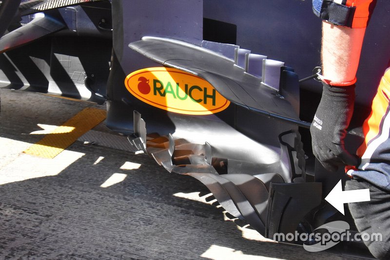 Red Bull Racing RB15, oldaldoboz, részlet