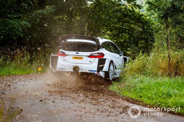 Valtteri Bottas prueba un M-Sport Ford Fiesta WRC

