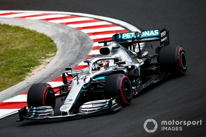 Lewis Hamilton, Mercedes AMG F1 W10 