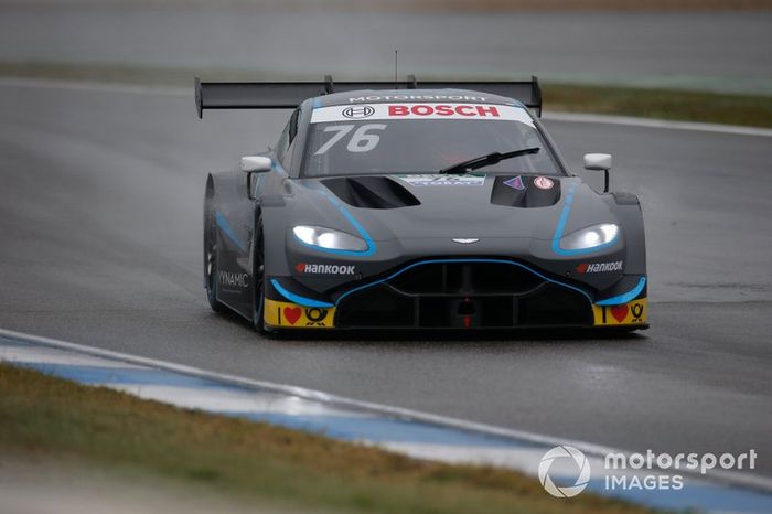 Jake Dennis, R-Motorsport, Aston Martin Vantage AMR