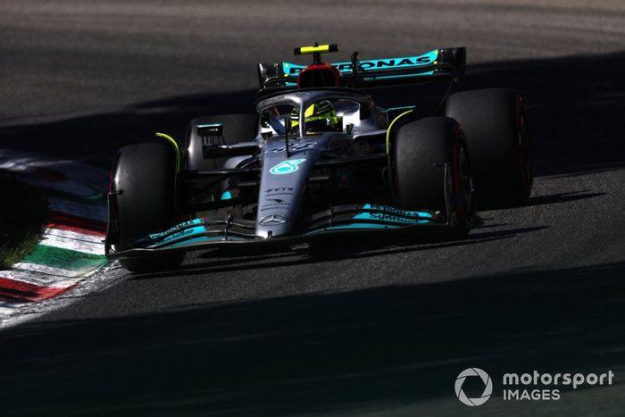 Lewis Hamilton, Mercedes W13