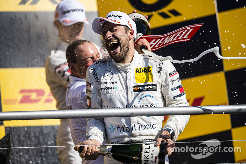 Podio: il campione Gary Paffett, Mercedes-AMG Team HWA