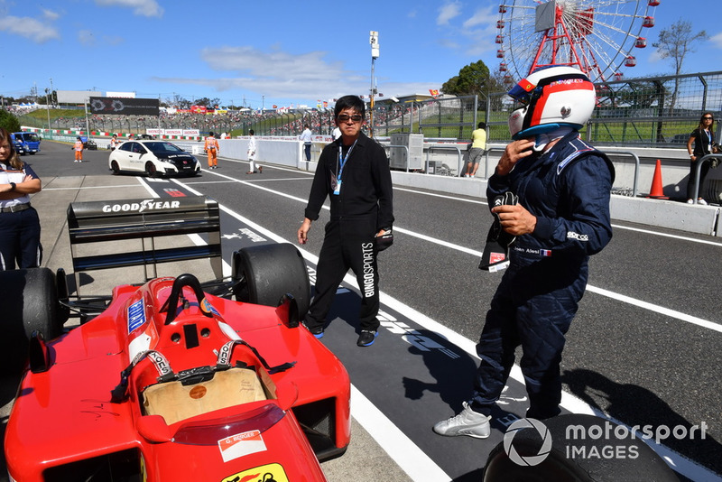 Jean Alesi, Ferrari F1/87/88C lors des Legends F1 30th Anniversary Lap Demonstration