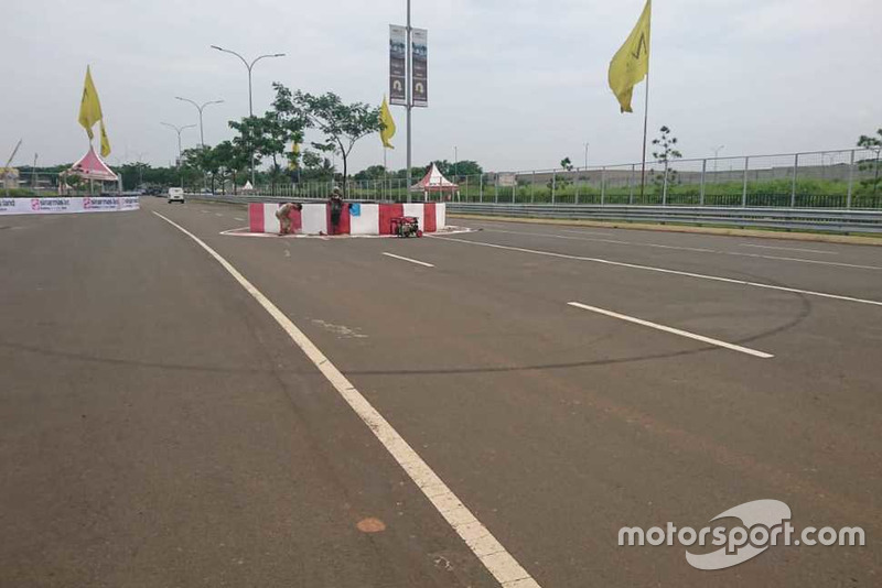 Hairpin, BSD City Street Circuit