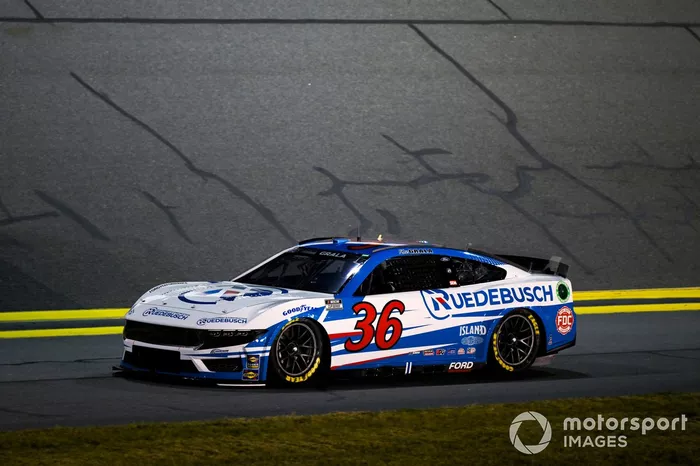 #36: Kaz Grala (Front-Row-Ford)