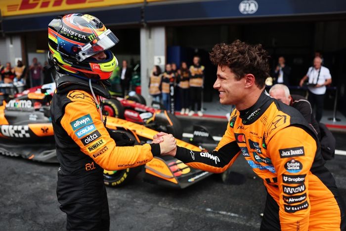 Lando Norris, McLaren, Oscar Piastri