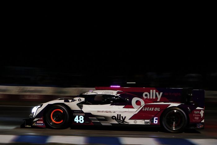 #48 Action Express Racing Cadillac DPi: Jimmie Johnson, Kamui Kobayashi, Simon Pagenaud