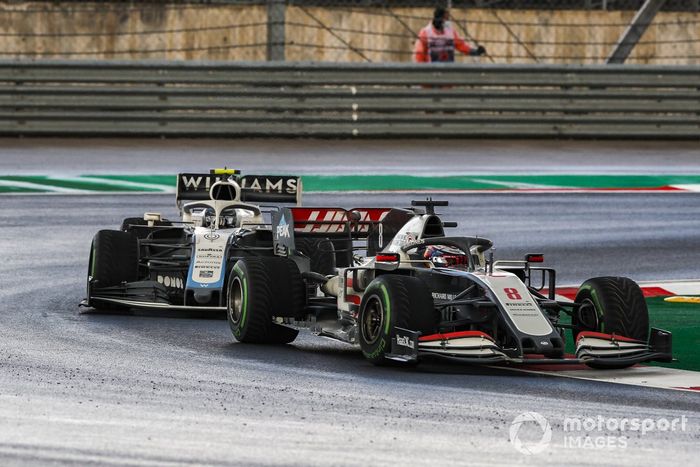 Romain Grosjean, Haas VF-20, Nicholas Latifi, Williams FW43