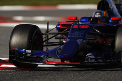 Карлос Сайнс-мол., Scuderia Toro Rosso STR12