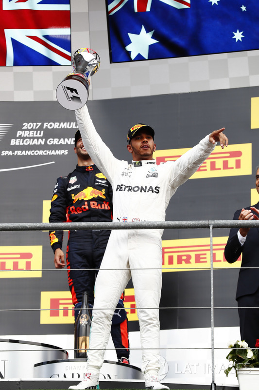 Podium: Race winner Lewis Hamilton, Mercedes AMG F1, third place Daniel Ricciardo, Red Bull Racing