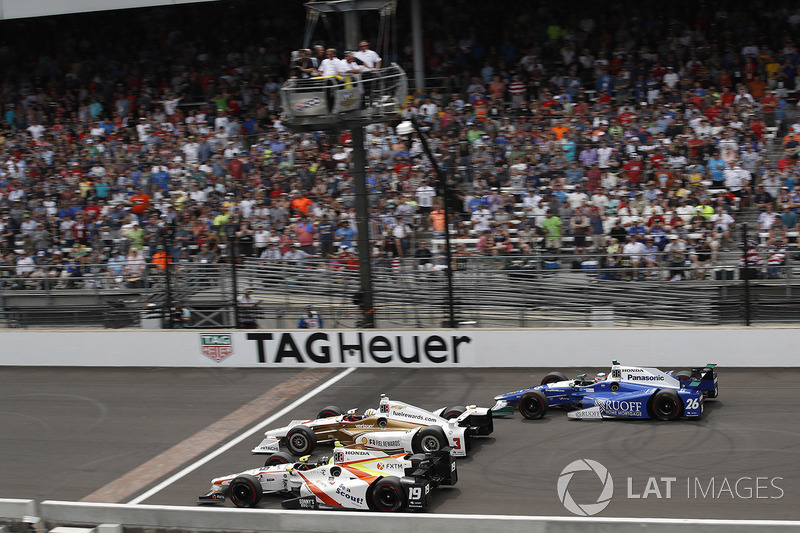 Ed Jones, Dale Coyne Racing Honda Helio Castroneves, Team Penske Chevrolet Takuma Sato, Andretti Autosport Honda