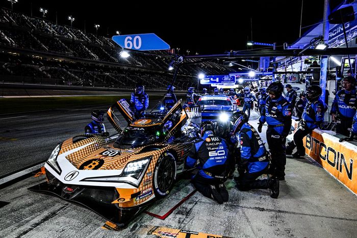 #60 Acura Meyer Shank Racing w/Curb Agajanian Acura ARX-06: Tom Blomqvist, Colin Braun, Scott Dixon, AJ Allmendinger
