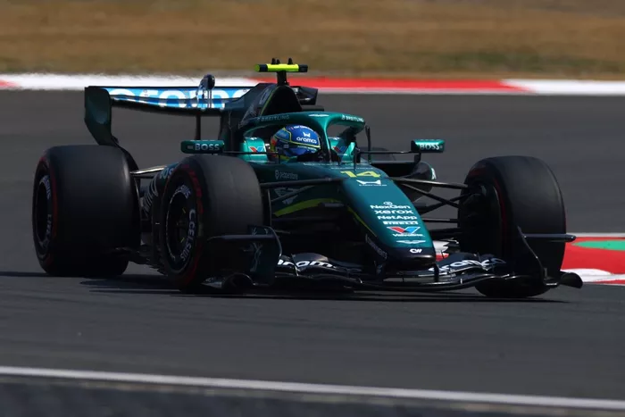 Fernando Alonso, Aston Martin Racing