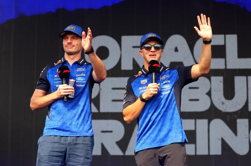 Max Verstappen, Red Bull Racing; Isack Hadjar, Red Bull Racing