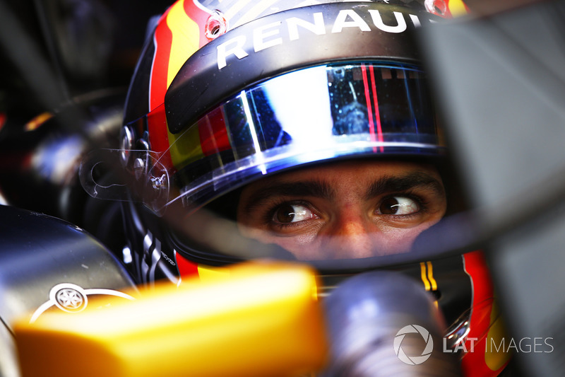 Carlos Sainz Jr., Renault Sport F1 Team RS17