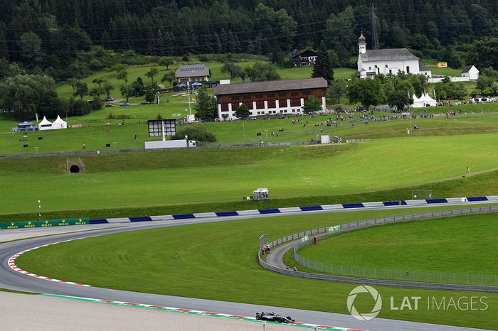 Lewis Hamilton, Mercedes-AMG F1 W09