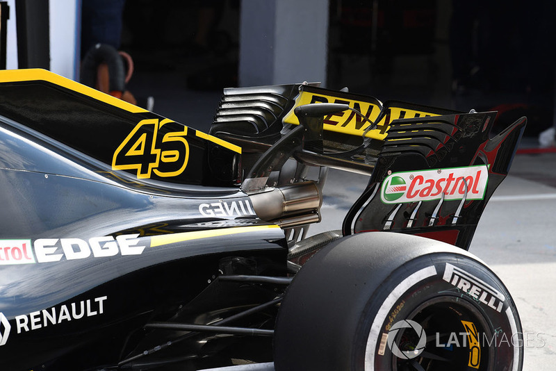Заднее крыло Renault RS18
