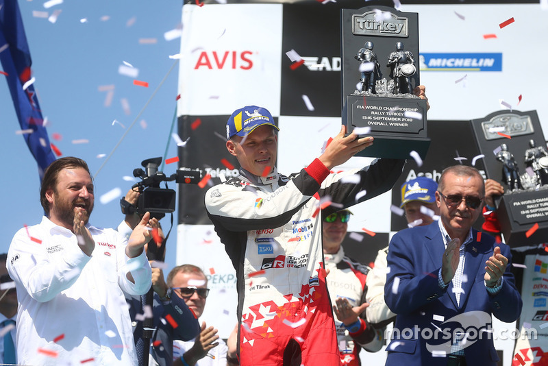 Serkan Yazıcı, TOSFED Başkanı, Yarış galibi Ott Tänak, Toyota Gazoo Racing, Recep Tayyip Erdoğan, Türkiye Cumhuriyeti Cumhurbaşkanı