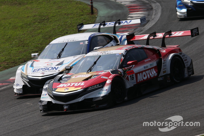 #16 MOTUL MUGEN NSX-GT