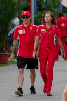 Kimi Raikkonen, Ferrari e Stefania Bocchi, addetta stampa Ferrari