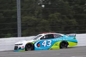 Darrell Wallace Jr., Richard Petty Motorsports, Chevrolet Camaro Victory Junction