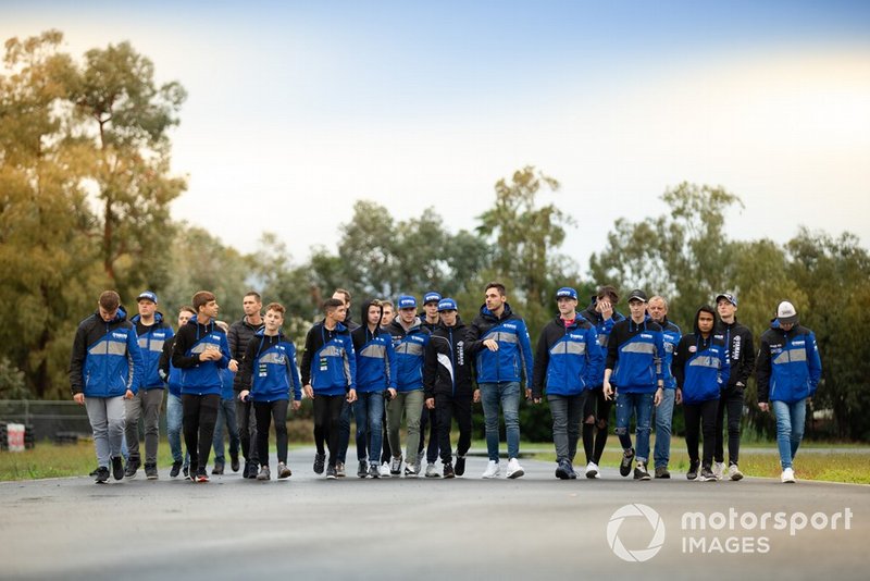 Yamaha R3 bLU cRU Challenge 2019
