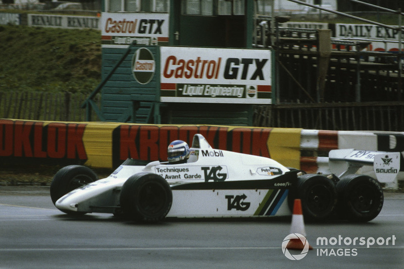 Keke Rosberg, 6-wheel Williams FW08B