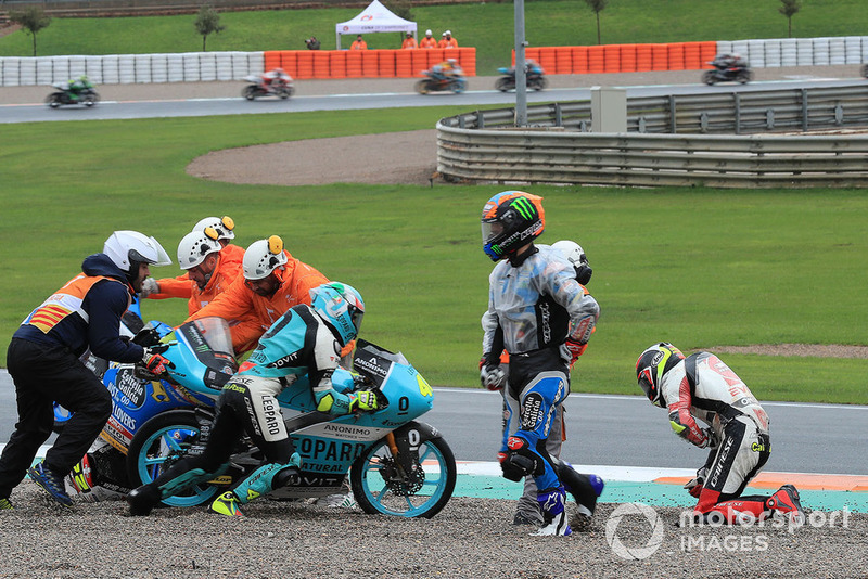 Caída Aron Canet, Estrella Galicia 0,0, Lorenzo Dalla Porta, Leopard Racing, Suzuki