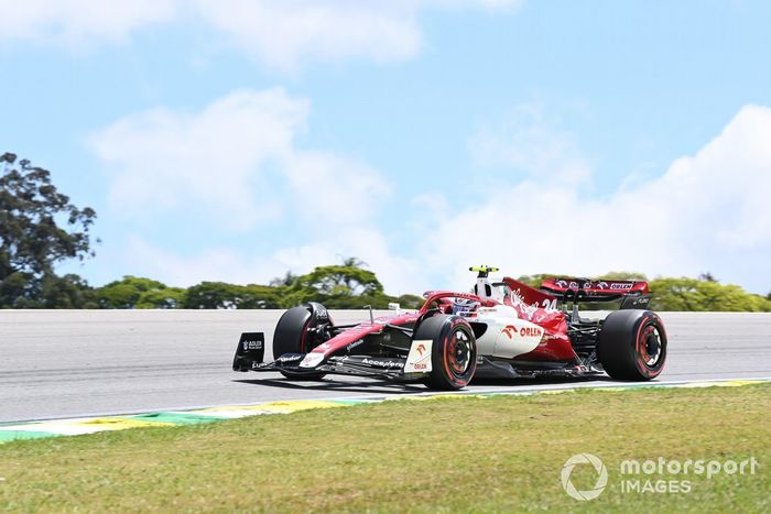 Zhou Guanyu, Alfa Romeo C42