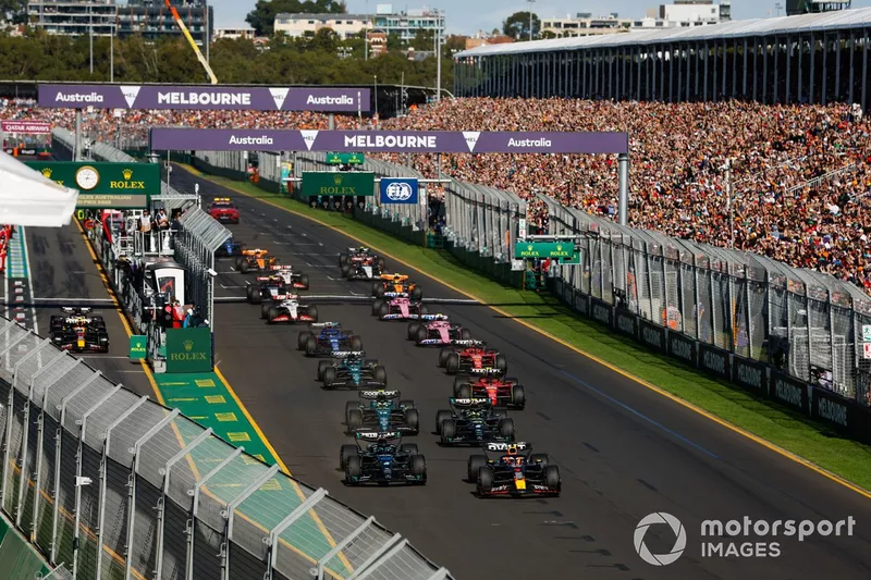 Max Verstappen, Red Bull Racing RB19, George Russell, Mercedes F1 W14, Lewis Hamilton, Mercedes F1 W14, Fernando Alonso, Aston Martin AMR23, Carlos Sainz, Ferrari SF-23