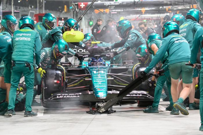 Fernando Alonso, Aston Martin AMR23