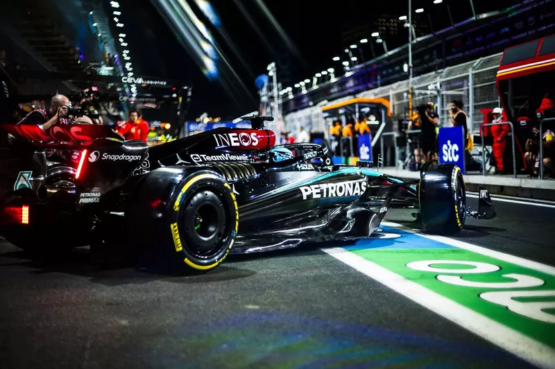 George Russell, Mercedes W15