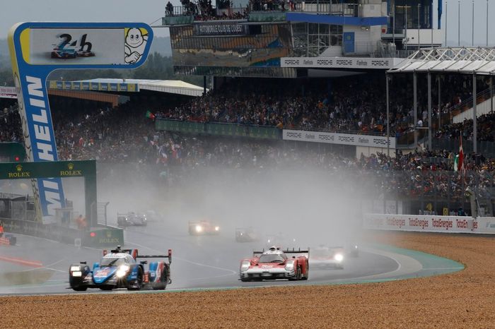 #36 Alpine Elf Matmut Alpine A480 - Gibson Hypercar, André Negrao, Nicolas Lapierre, Matthieu Vaxiviere