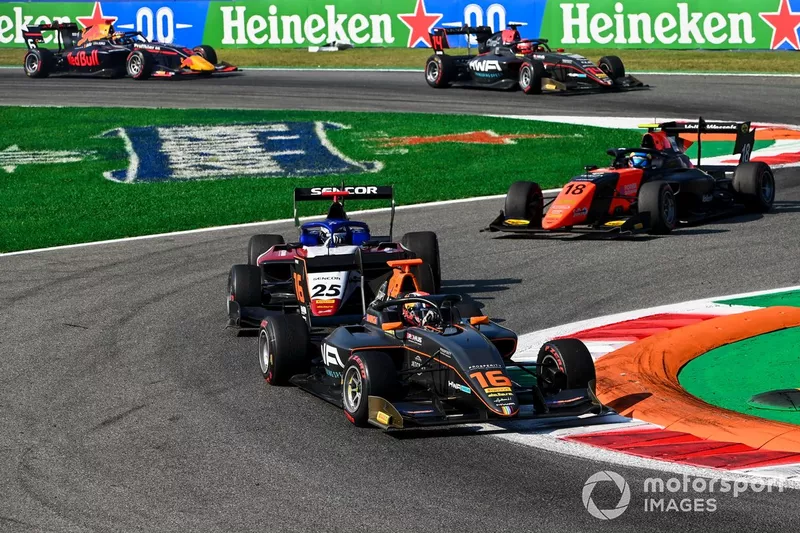 Jack Doohan, HWA Racelab, Michael Belov, Charouz Racing System y Bent Viscaal, MP Motorsport