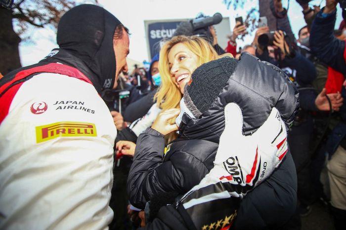 Sébastien Ogier, Toyota Gazoo Racing WRT con su esposa Andrea y su hija
