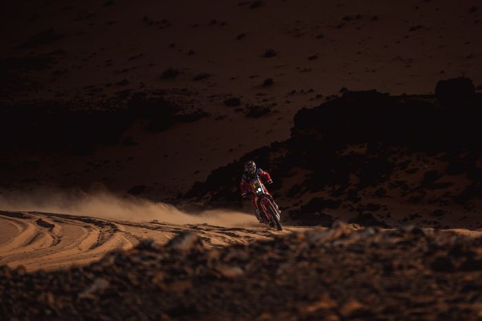 #88 Monster Energy Honda Team 2022: Joan Barreda Bort