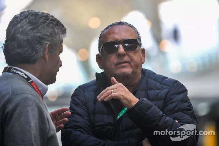 Galvão Bueno e Chico Serra na Corrida do Milhão da Stock Car