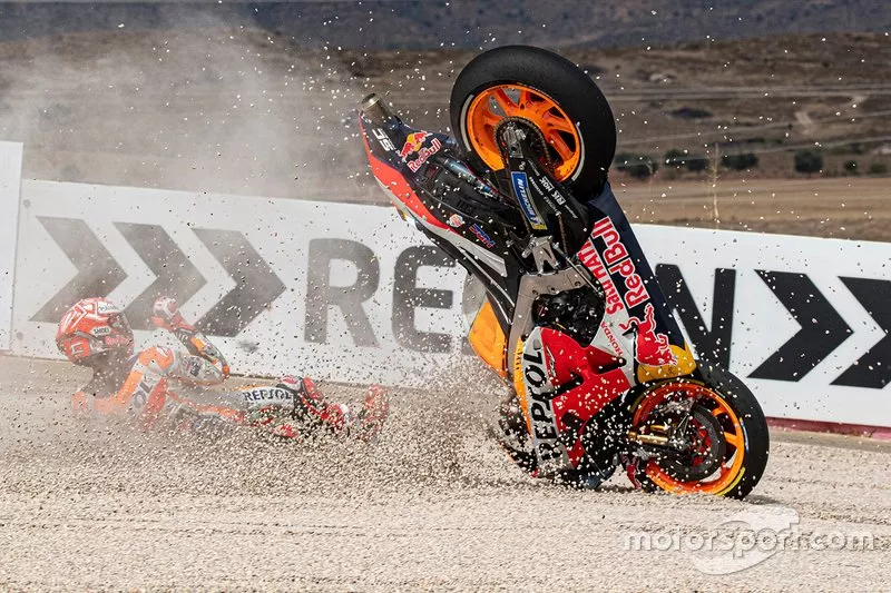 Sturz: Marc Marquez, Repsol Honda Team
