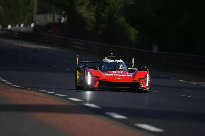 #311 Cadillac Whelen Cadillac V-Series.R: Jack Aitken, Felipe Drugovich, Frederik Vesti