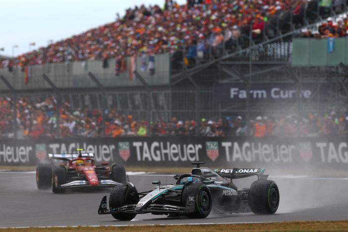 Lewis Hamilton, Ferrari, George Russell, Mercedes