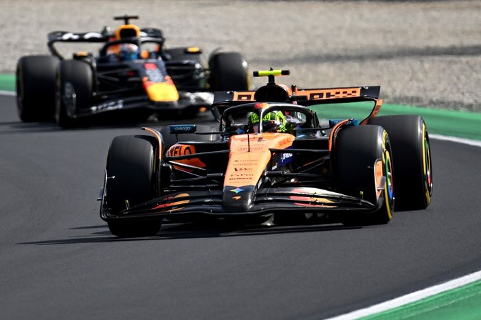 Lando Norris, McLaren, Max Verstappen, Red Bull Racing
