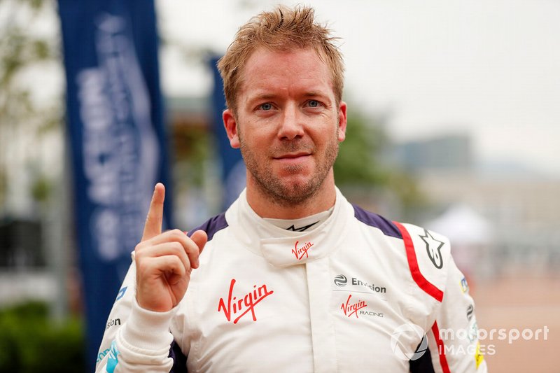 Sam Bird, Envision Virgin Racing, celebra