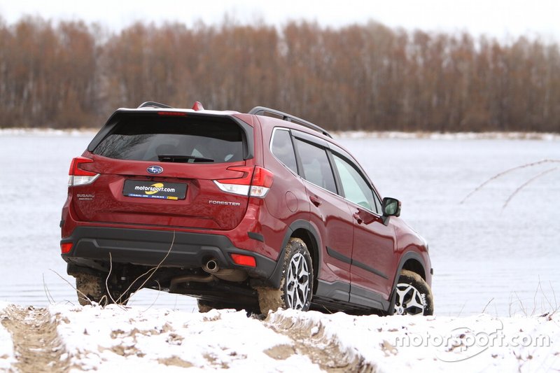 Subaru Forester 2018 року