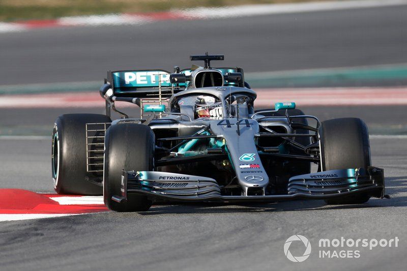 2º Lewis Hamilton, Mercedes-AMG F1 W10, 1:16.224 (neumáticos C5, día 8)