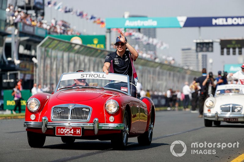 Lance Stroll, Racing Point, en el desfile de pilotos