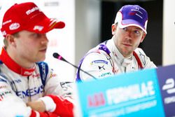 Felix Rosenqvist, Mahindra Racing, Sam Bird, DS Virgin Racing, en la conferencia de prensa