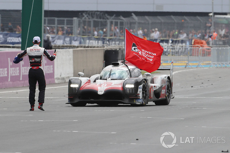#8 Toyota Gazoo Racing Toyota TS050: Sébastien Buemi, Kazuki Nakajima, Fernando Alonso