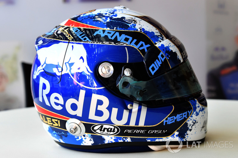 Pierre Gasly, Scuderia Toro Rosso - különleges sisak - F1 2018 - Francia Nagydíj
