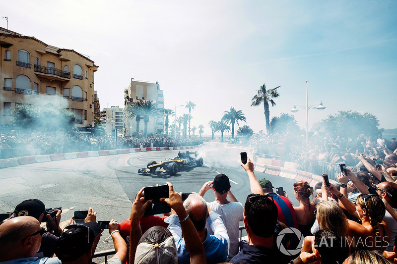 Renault Sport F1 Team demo run